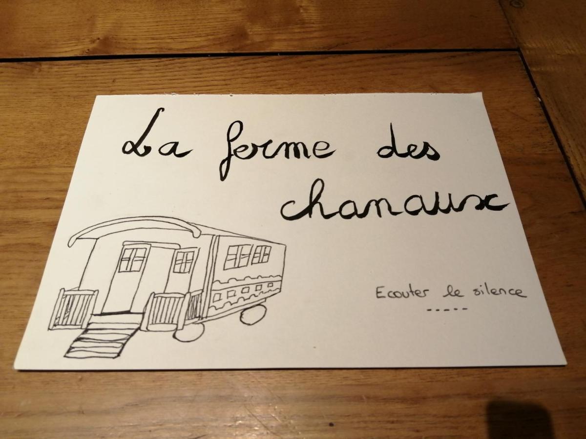 Les Roulottes De La Ferme Des Chanaux Saint-Julien-d'Ance Exterior photo