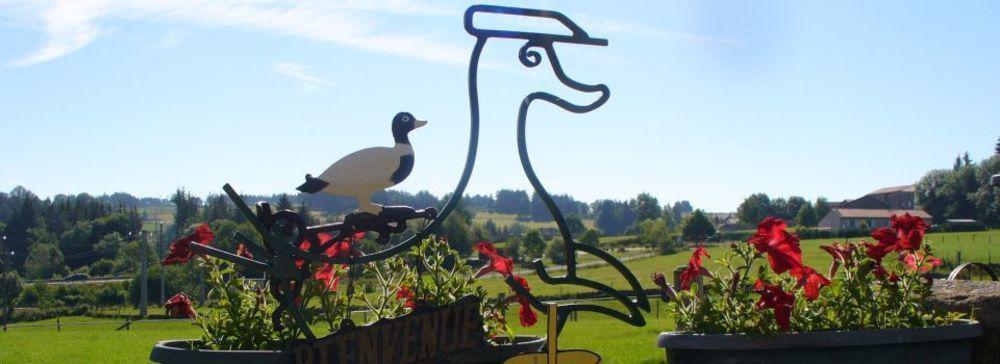 Les Roulottes De La Ferme Des Chanaux Saint-Julien-d'Ance Exterior photo